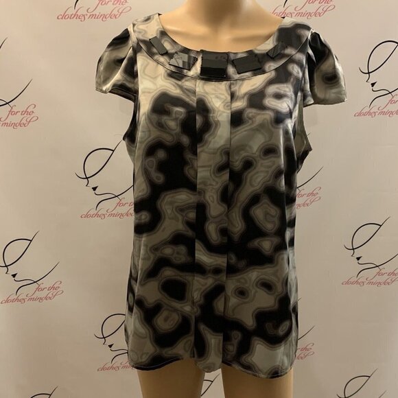 Worthington. Size L. Beaded Pullover Shell. Keyhole Closure. Cap Sleeve. B71 - Picture 1 of 8